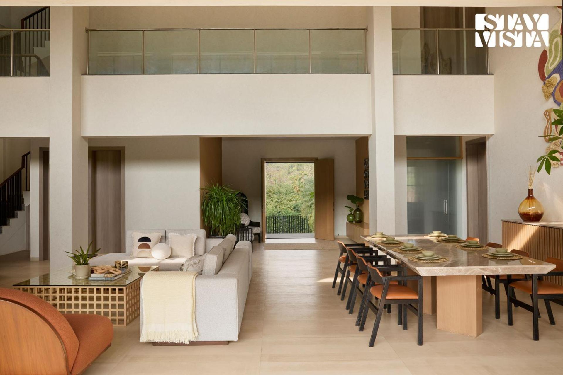 Reflection House By Stayvista With Pool, Terrace Bar, Indoor Games & Exquisite Interiors In A Nutshell 알리바그 외부 사진