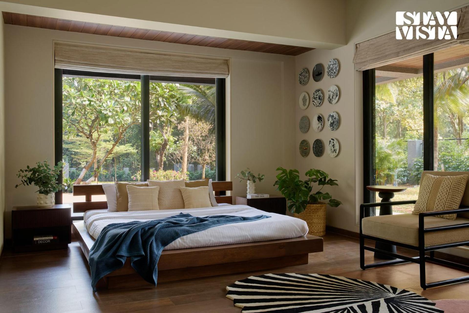Reflection House By Stayvista With Pool, Terrace Bar, Indoor Games & Exquisite Interiors In A Nutshell 알리바그 외부 사진